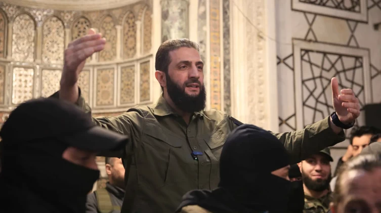 الجولاني يبعث برسالة إلى أكراد سوريا