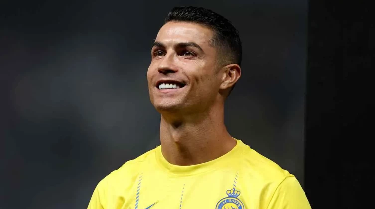 أسباب رفض باريس سان جيرمان ضم كريستيانو رونالدو