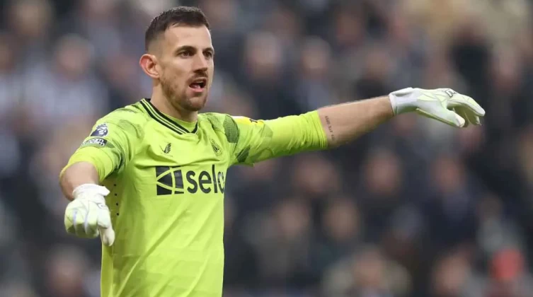 حارس نيوكاسل يونايتد يفاجئ الشباب السعودي بقرار صادم