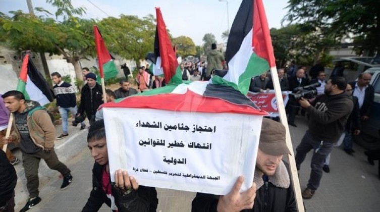 كم بلغ عدد جثامين الشهداء المحتجزة لدى الاحتلال في 2024؟
