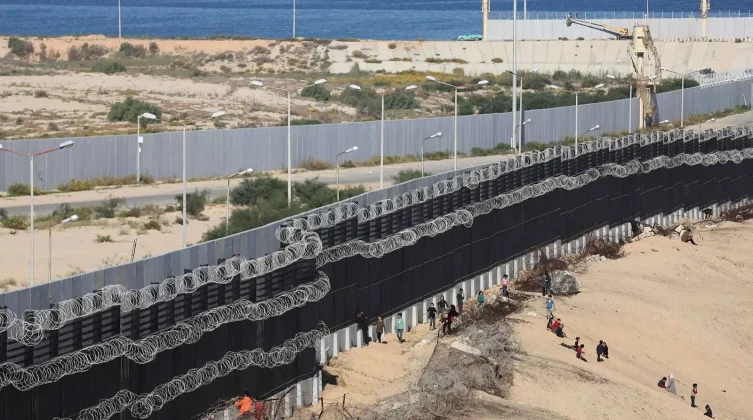 إسرائيل تؤكد البقاء في محور فيلادلفيا