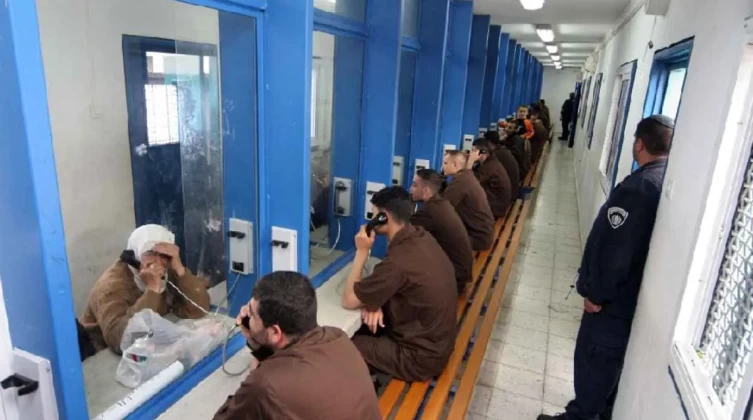 إسرائيل تكشف عدد من سيطلق سراحهم في المرحلة الأولى