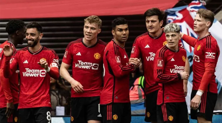 رد رسمي من النصر السعودي حول مفاوضات نجم مانشستر يونايتد