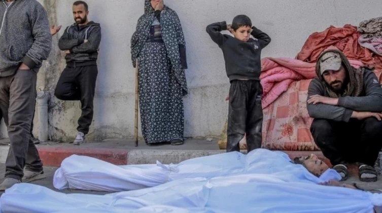 الصحة بغزة: 14 شهيدًا خلال الـ24 ساعة الماضية