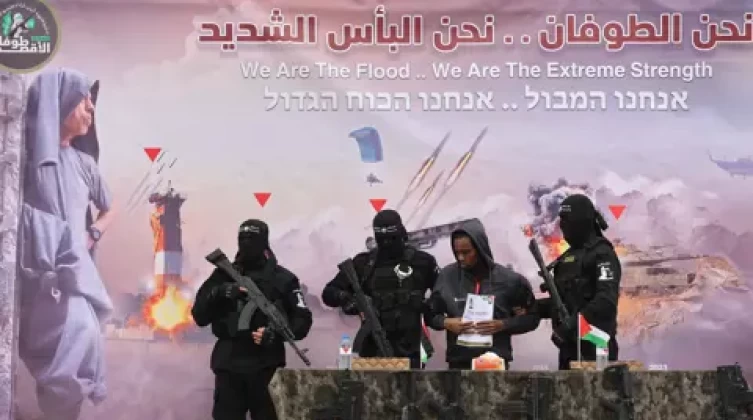 إسرائيل تطالب بتنفيذ المرحلة الثانية من اتفاق غزة بعد الإفراج عن 22 رهينة