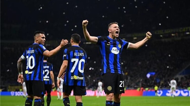 إنتر يحقق فوزاً مهماً على لاتسيو ويتأهل لنصف نهائي كأس إيطاليا