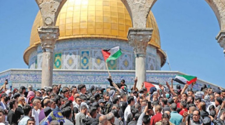 "حماس" تدعو للنفير العام دفاعًا عن غزة والقدس والأقصى