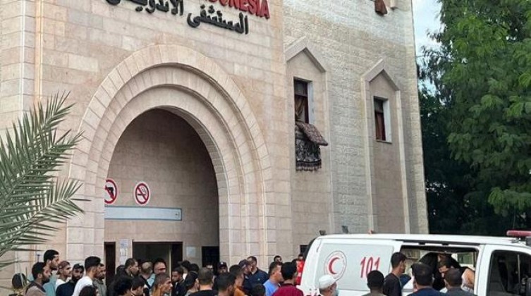 المستشفى الأندونيسي في غزة يبدأ تقديم الرعاية للأطفال"