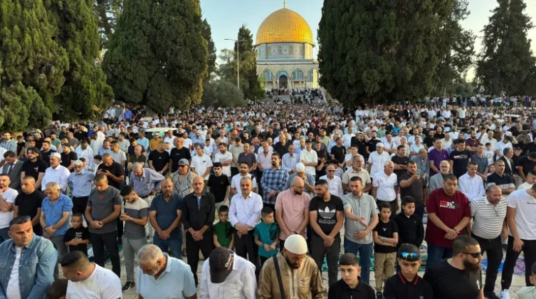 مسؤولون إسرائيليون يطالبون الكونغرس بالاعتراف بـ"حق اليهود" في الأقصى