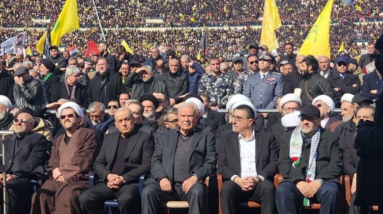 وفد قيادي من الجبهة الشعبية يختتم زيارته للبنان للمشاركة في تشييع جثمان الشهيد حسن نصر الله