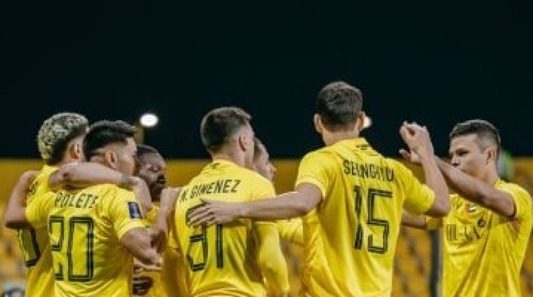 مواعيد مباريات اليوم الاثنين والقنوات الناقلة