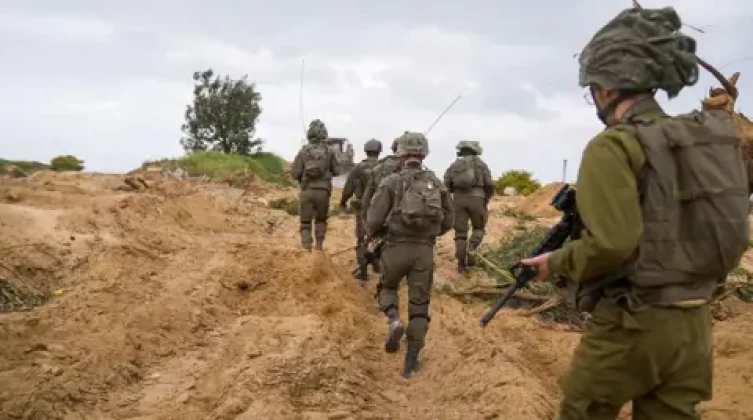 إسرائيل تحرك قوات من جبهة لبنان إلى غزة