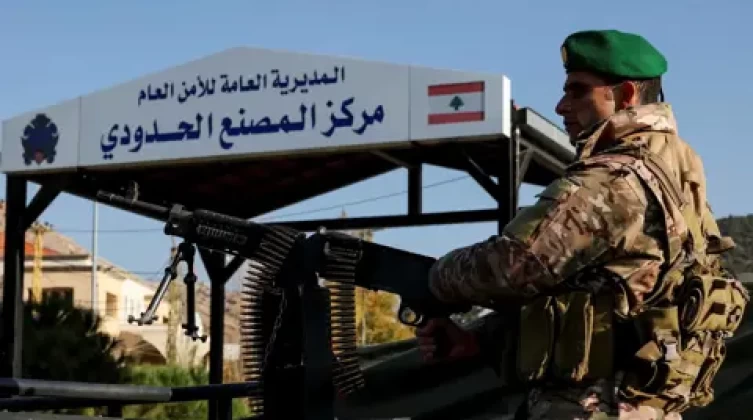الجيش اللبناني يصدر بيانا بشأن التطورات على الحدود مع سوريا