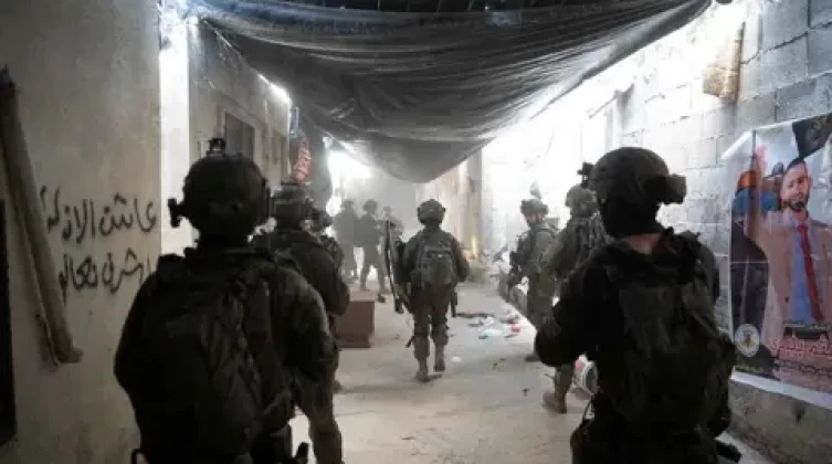 جيش الاحتلال يشن حملة اقتحامات في مدن الضفة الغربية