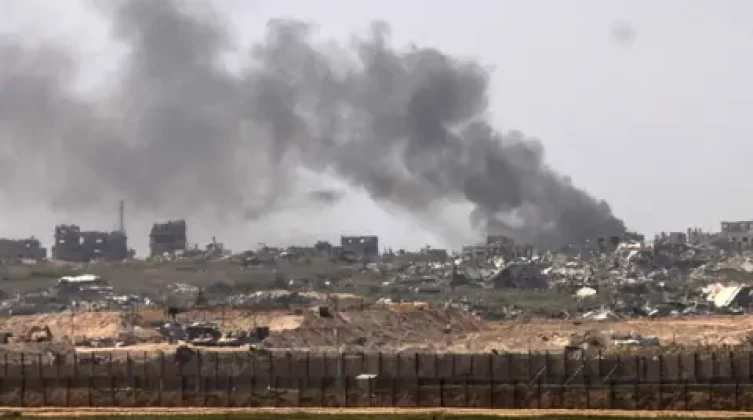 الجيش الإسرائيلي: هاجمنا أكثر من 60 هدفاً في غزة تحضيراً لتوغل بري