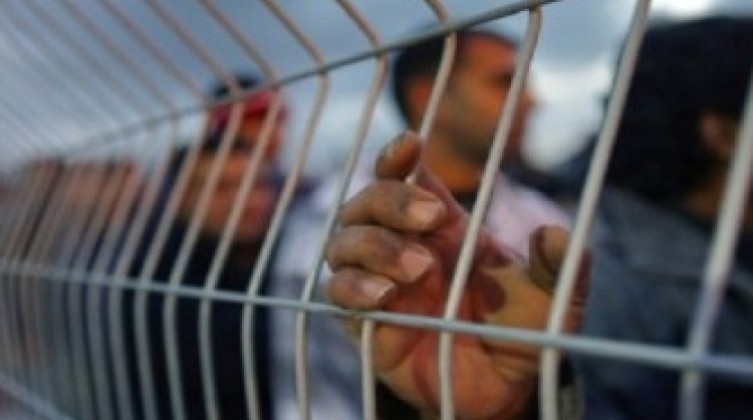 قائمة بأسماء أسرى فلسطينيين صدرت بحقهم أوامر اعتقال إداري