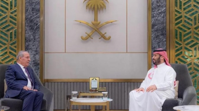 تفاصيل لقاء حسين الشيخ مع ولي العهد السعودي