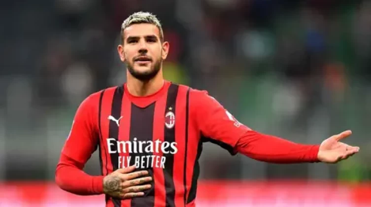 ما موقف ثيو هيرنانديز من الانتقال إلى الهلال السعودي؟