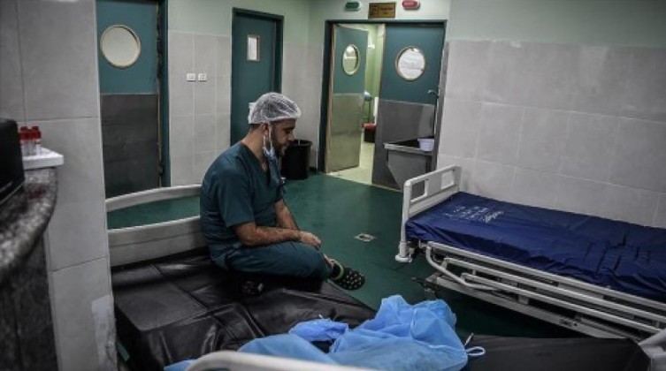 تحذيرات من كارثة إنسانية في "الإندونيسي" و"دار السلام" بسبب نفاد الأدوية والوقود