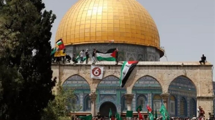 إفشالًا لمخططات الاحتلال .. دعوات للحشدِ والرباط بالأقصى