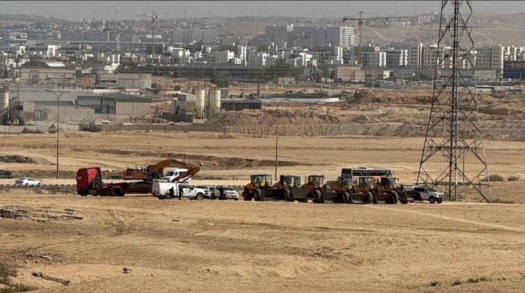 الاحتلال يشرع بهدم 16 منزلًا بقرية السرة في النقب