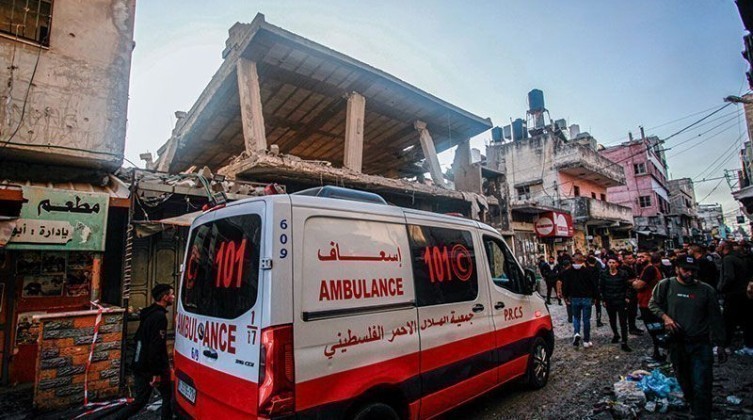 شهداء ومصابون بغارات إسرائيلية متواصلة على قطاع غزة
