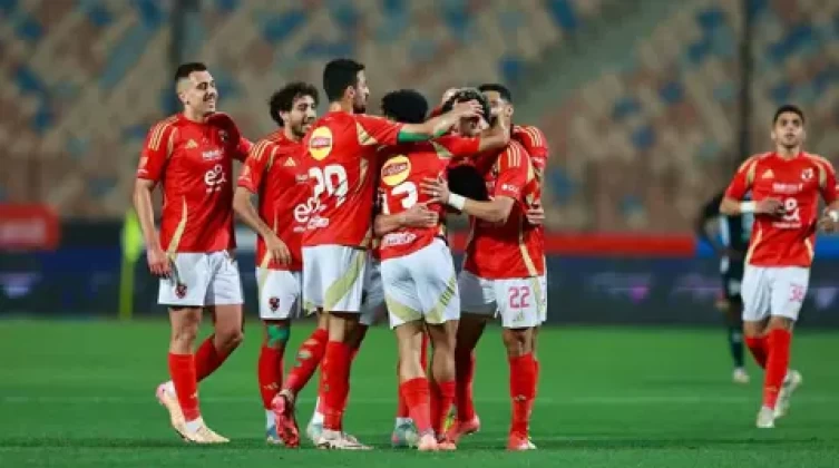 شوبير يعلن أول الراحلين عن الأهلي المصري.. ويتحدث عن "صفقة مدوية"