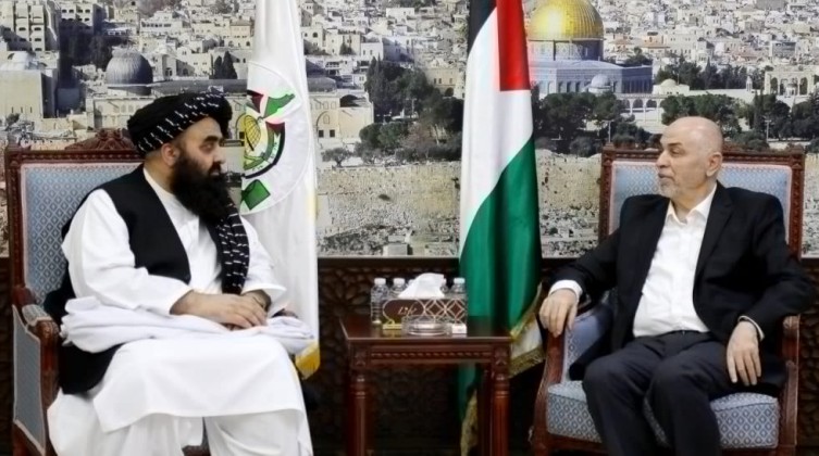 تفاصيل لقاء وفد من حركة حماس مع وزير الخارجية الأفغاني