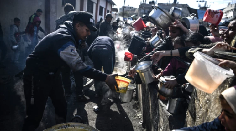 خطة دولية جديدة لتوزيع المساعدات في غزة