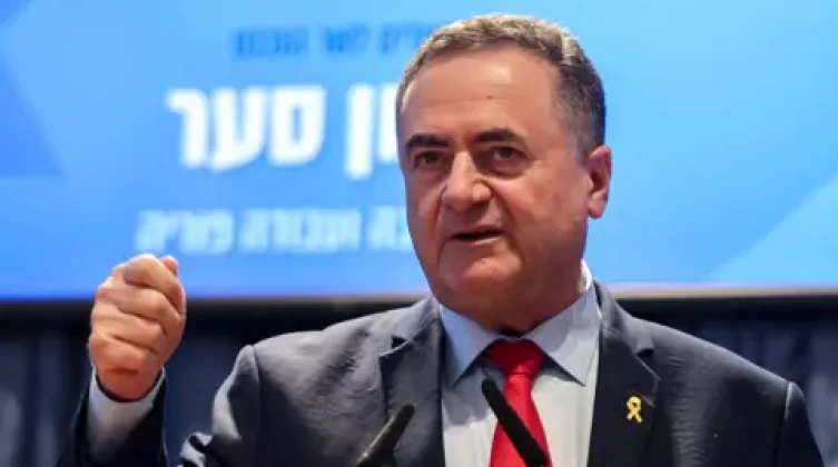 كاتس يهدد بتصفية خامنئي ويتوعد بضرب أهداف استراتيجية في طهران