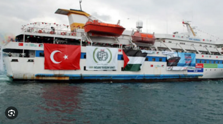 تحذيرات من استهداف سفينة مساعدات لغزة