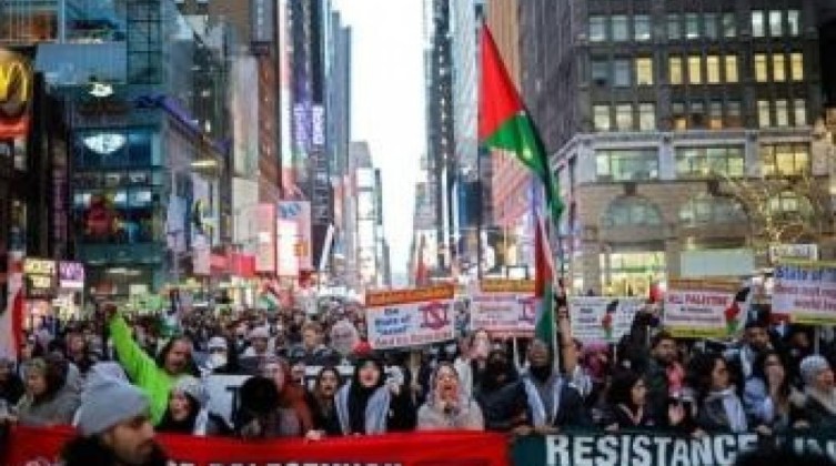 مظاهرة في نيويورك للمطالبة بوقف الحرب على غزة