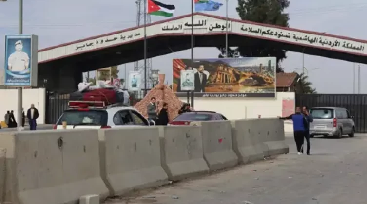 واشنطن تدعو رعاياها لمغادرة سوريا عبر الأردن