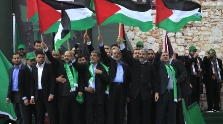 حماس تُحذّر: خطوة عباس أحادية تُهدد وحدة الصف الفلسطيني