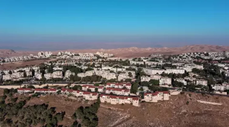 الأردن يدين قرار الكنيست بشأن فرض السيادة على الضفة