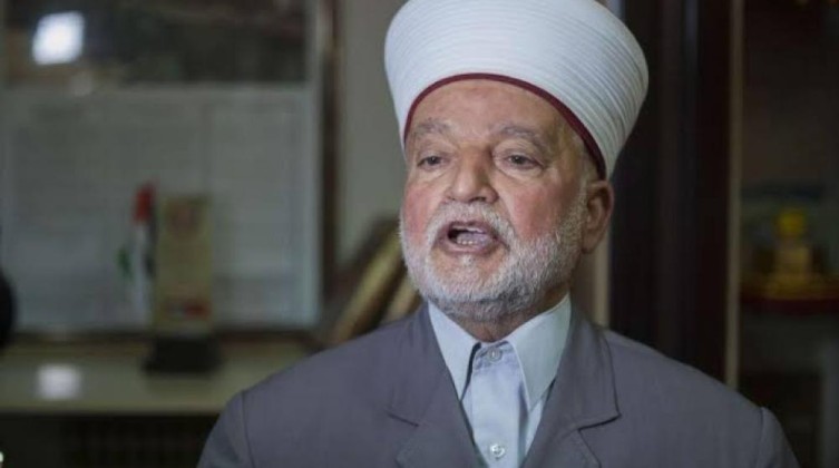 "حماس": قرار إبعاد مفتي القدس عن الأقصى إجراء احتلالي تعسفي