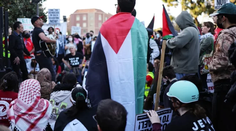 تجميد تمويل اتحادي لجامعة كاليفورنيا بسبب احتجاجات مؤيدة لفلسطين