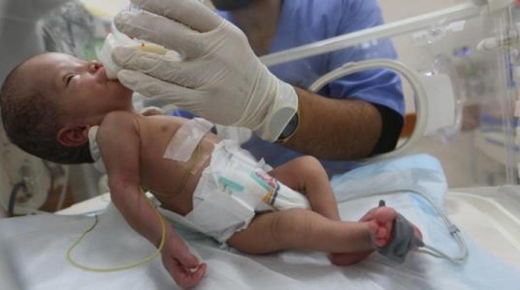 نواب أمريكيون يطالبون بإيصال المساعدات وحليب الأطفال لغزة