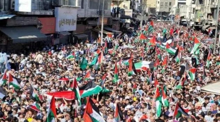 حماس تدعو لمسيرات غضب عالمية ضد العدوان الإسرائيلي