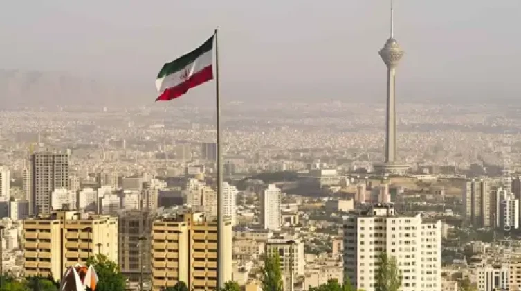 إيران تعتذر رسمياً عن حضور قمة شرم الشيخ في مصر