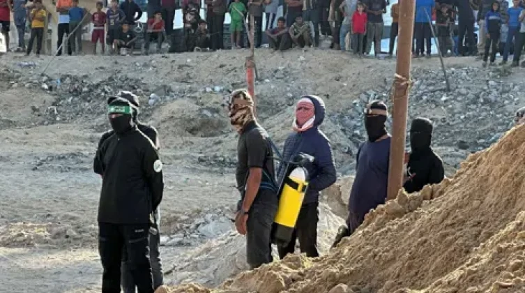 حماس تقدم لمصر قائمة مستقلين لإدارة غزة