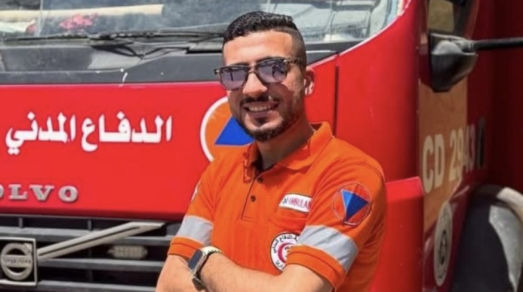 استشهاد أحد ضباط الدفاع المدني متأثرًا بإصابته بغزة