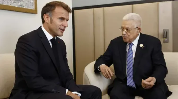 ماكرون يستضيف الرئيس الفلسطيني غدا