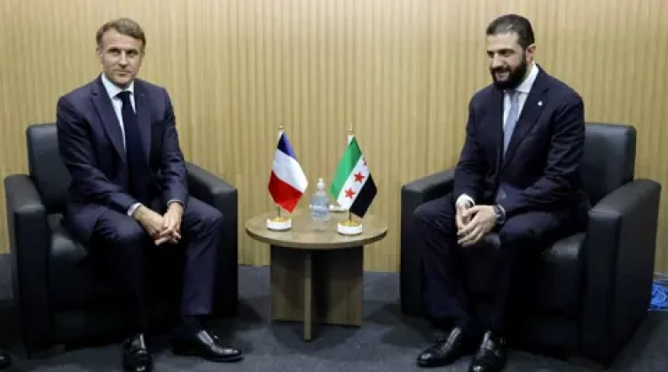 ماكرون يدعو الشرع للانضمام للتحالف ضد داعش