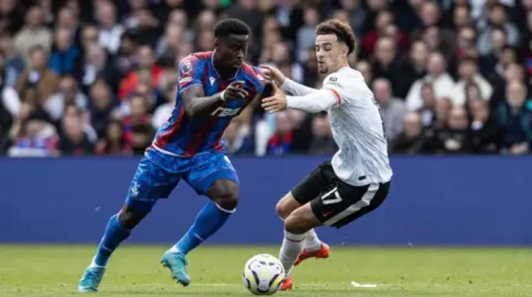 ليفربول يعيد إحياء صفقة غويهي لإنقاذ دفاعه