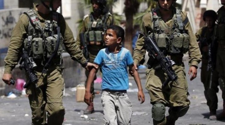 مؤسسات الأسرى: الاحتلال يدمّر الأطفال الأسرى جسديًا ونفسيًا