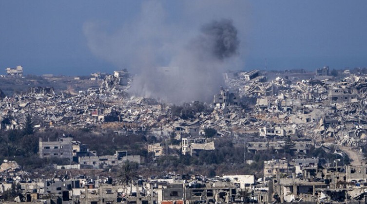 غزة: 738 خرقاً لوقف إطلاق النار خلال 60 يوماً