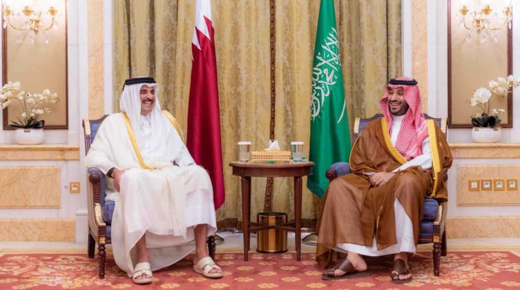 أمير قطر يتوجه إلى الرياض في زيارة رسمية