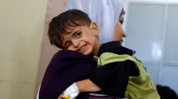 تحذير صحي في غزة من ظهور مرض "ليبتو سبيروز" بين النازحين