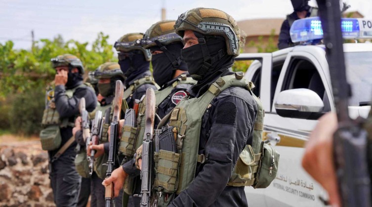 سوريا تعلن مقتل زعيم خلية لـ"داعش" واعتقال 8 في عملية أمنية